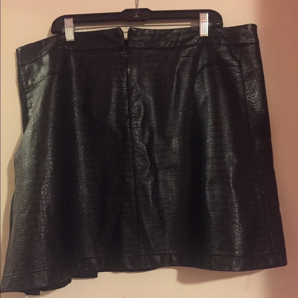 Two- Face Leather Skirt